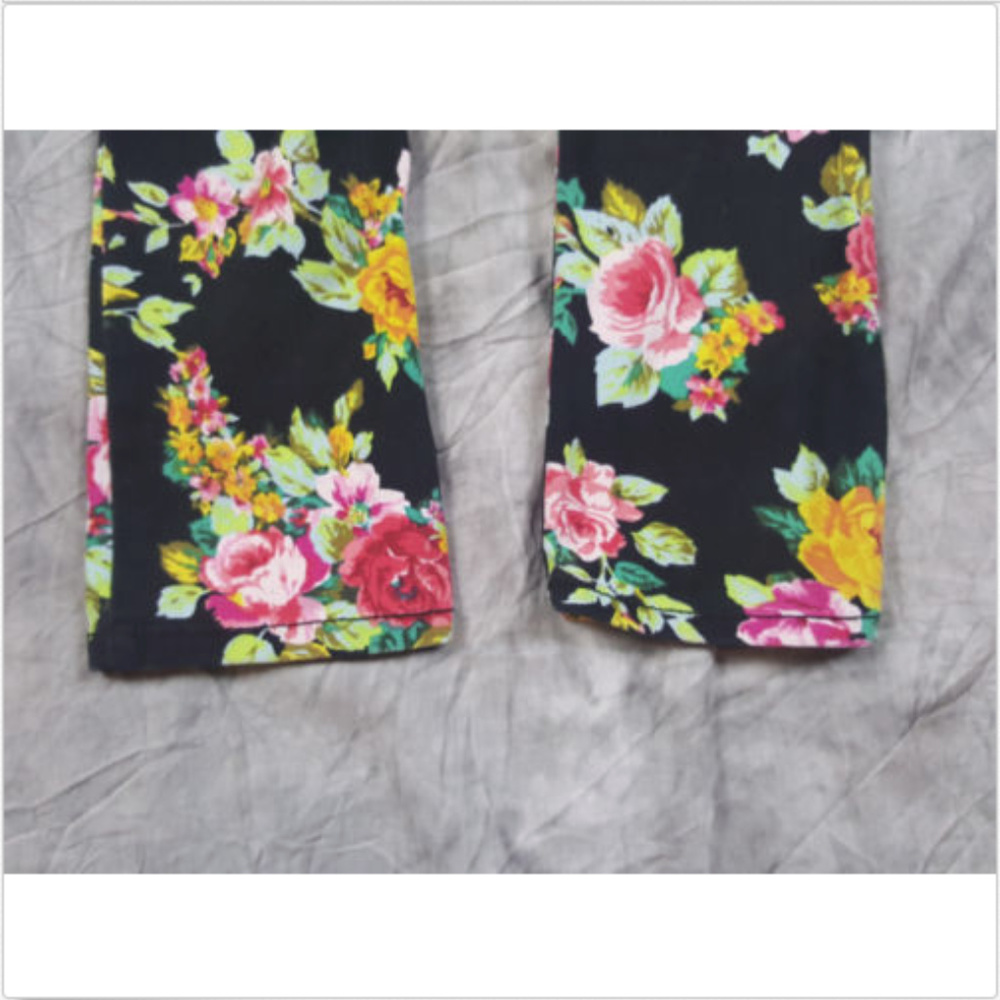 Mudd Skinny Jeans Black Floral Denim Size 1 - Picture 7 of 7